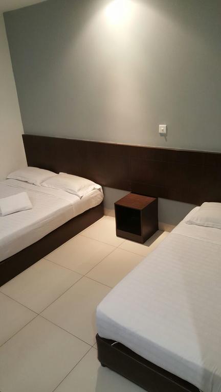 Tiong Nam Hotel Pasir Gudang Extérieur photo