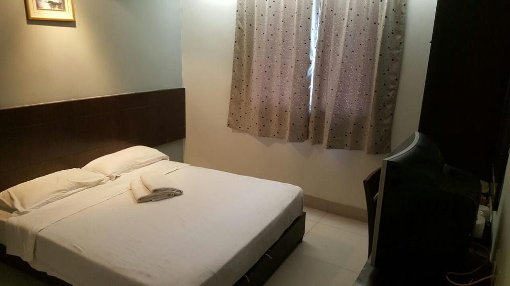Tiong Nam Hotel Pasir Gudang Extérieur photo