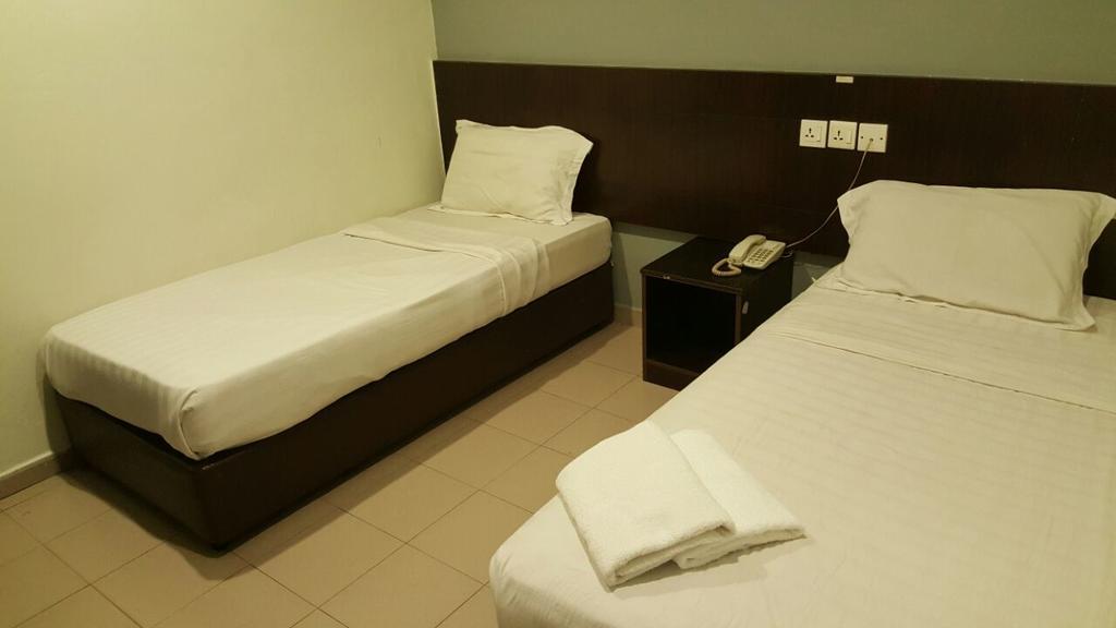Tiong Nam Hotel Pasir Gudang Extérieur photo