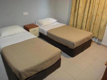 Tiong Nam Hotel Pasir Gudang Chambre photo
