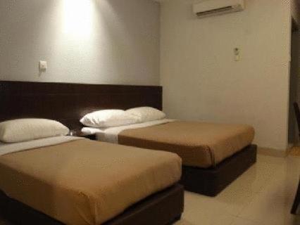 Tiong Nam Hotel Pasir Gudang Chambre photo