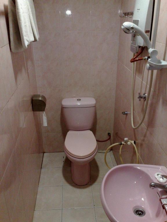 Tiong Nam Hotel Pasir Gudang Chambre photo